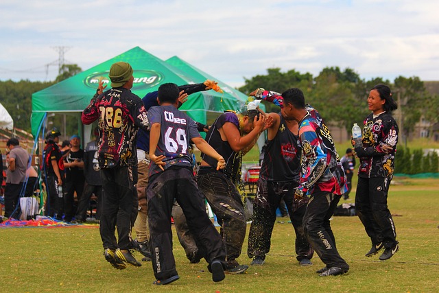 仅引来了各 仅引来了各
